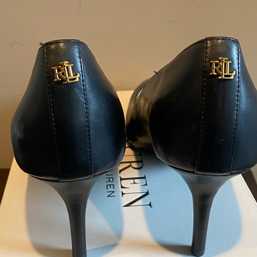 Ralph Lauren Black Leather Heels - Picture 2 of 13